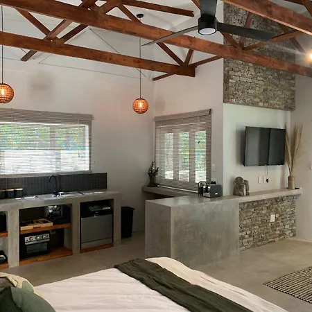 Pango Kruger Home For 2 Marloth Park Exterior photo