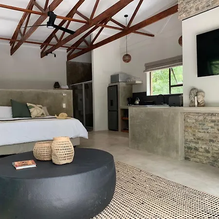 Pango Kruger Home For 2 Marloth Park Exterior photo